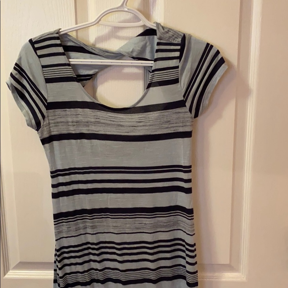 A Pea in the Pod Maternity Maxi Dress